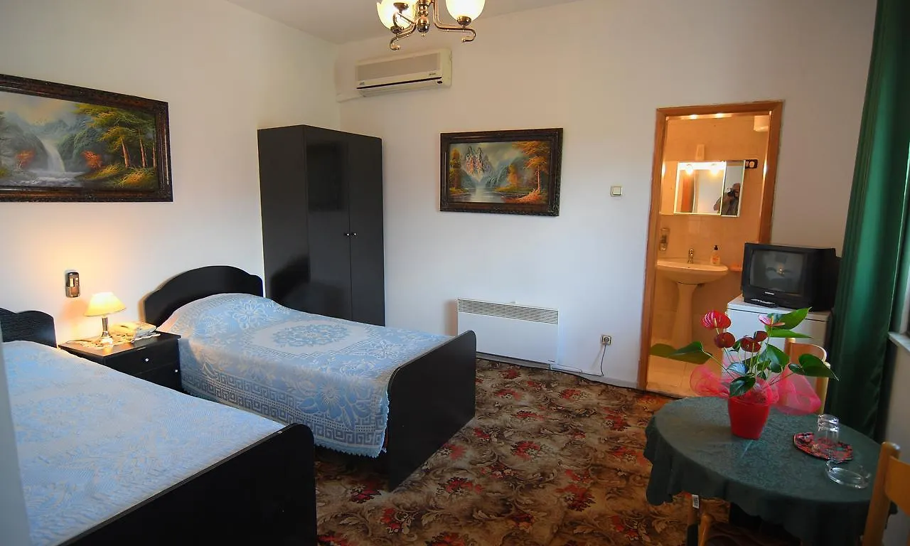Hotel Haxhiu Tirana